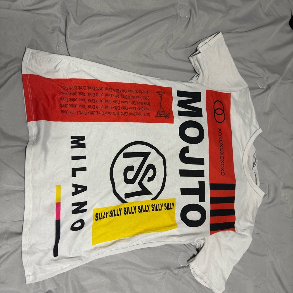 Graphic T